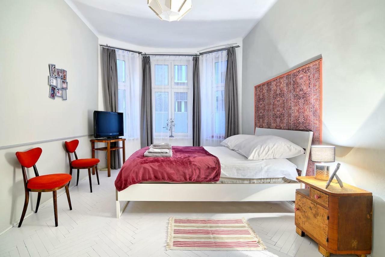 Luxury Retro Apartment, City Center, Wifi Cracovia Exterior foto
