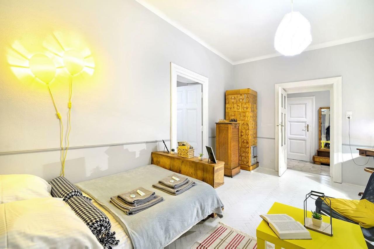 Luxury Retro Apartment, City Center, Wifi Cracovia Exterior foto