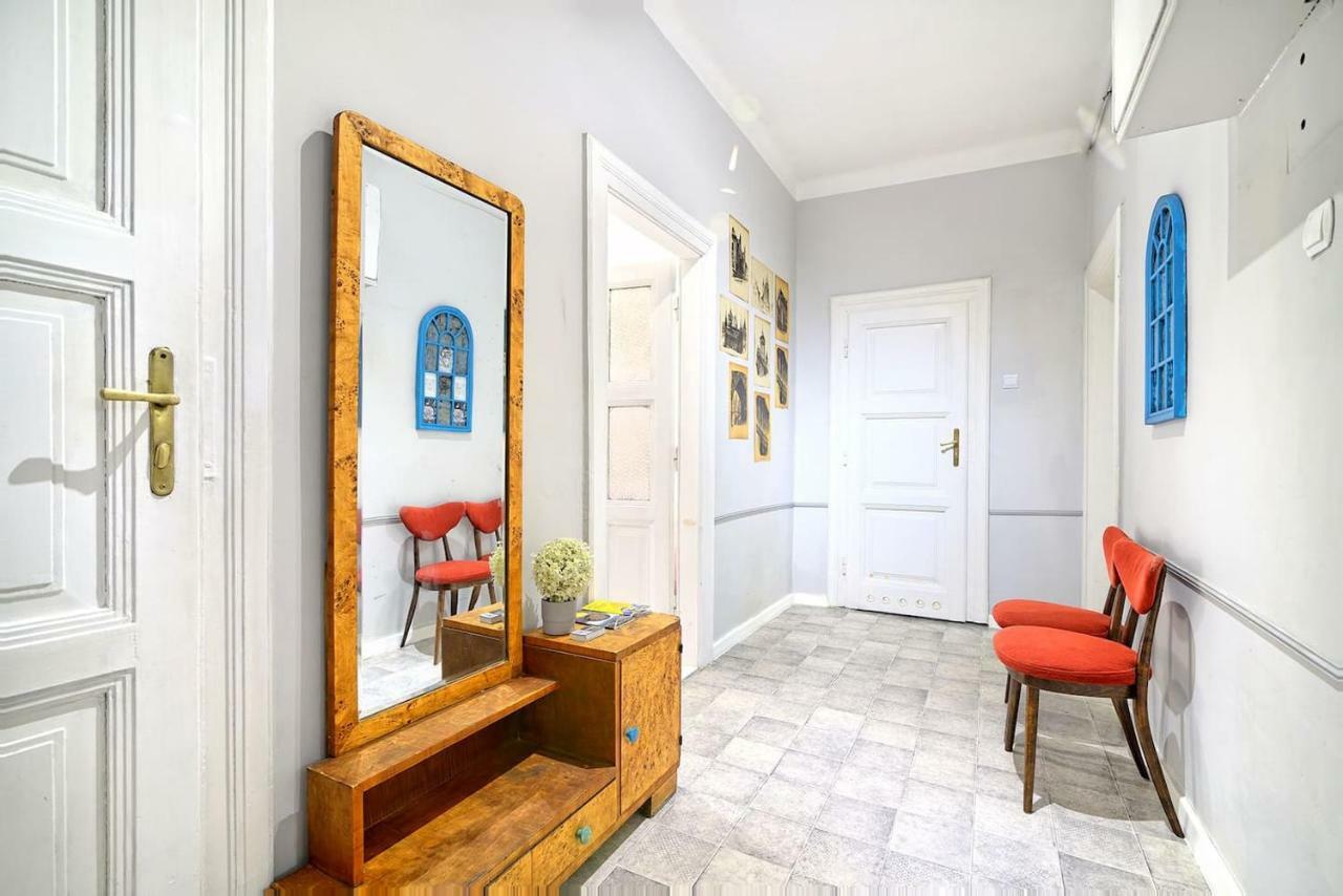 Luxury Retro Apartment, City Center, Wifi Cracovia Exterior foto