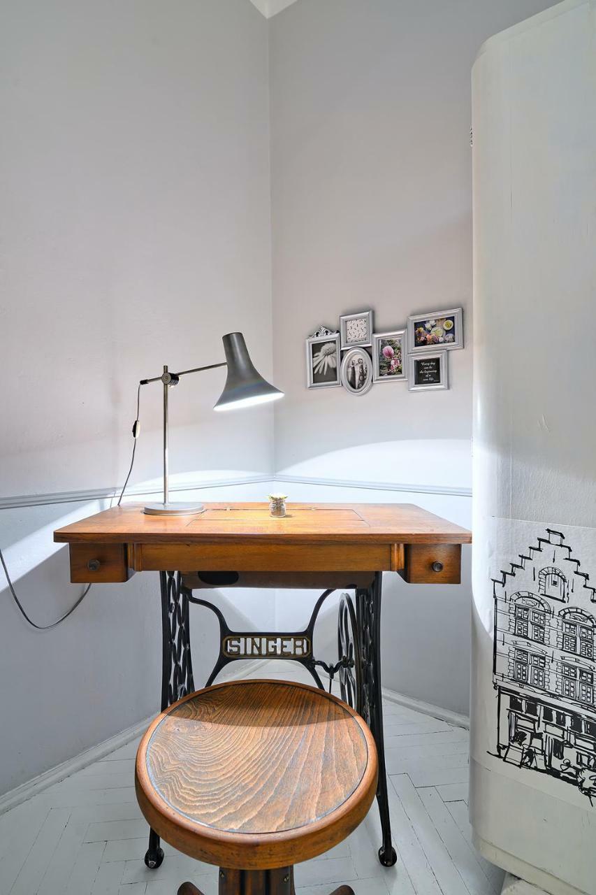 Luxury Retro Apartment, City Center, Wifi Cracovia Exterior foto